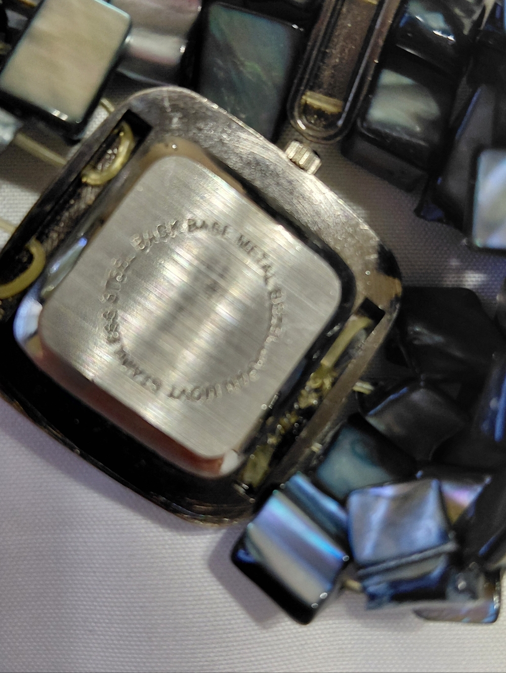 Silver Quartz Shell Watch Stretch - Picture 4 of 7